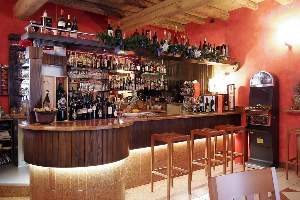Bed&Wine Otel Negrar 2*,