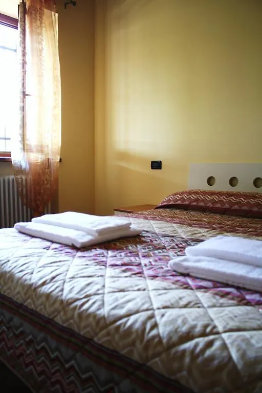 Bed&Wine Otel Negrar 2*,