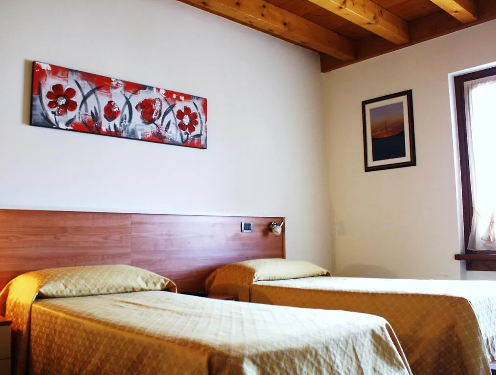 Bed&Wine Otel Negrar